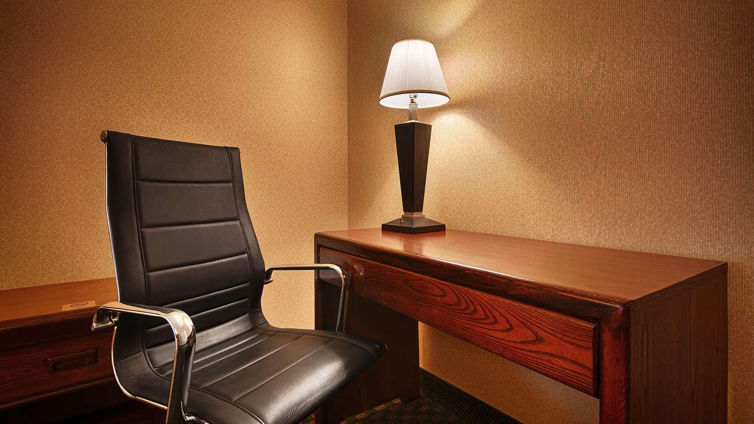 Best Western Salisbury Plaza Ngoại thất bức ảnh