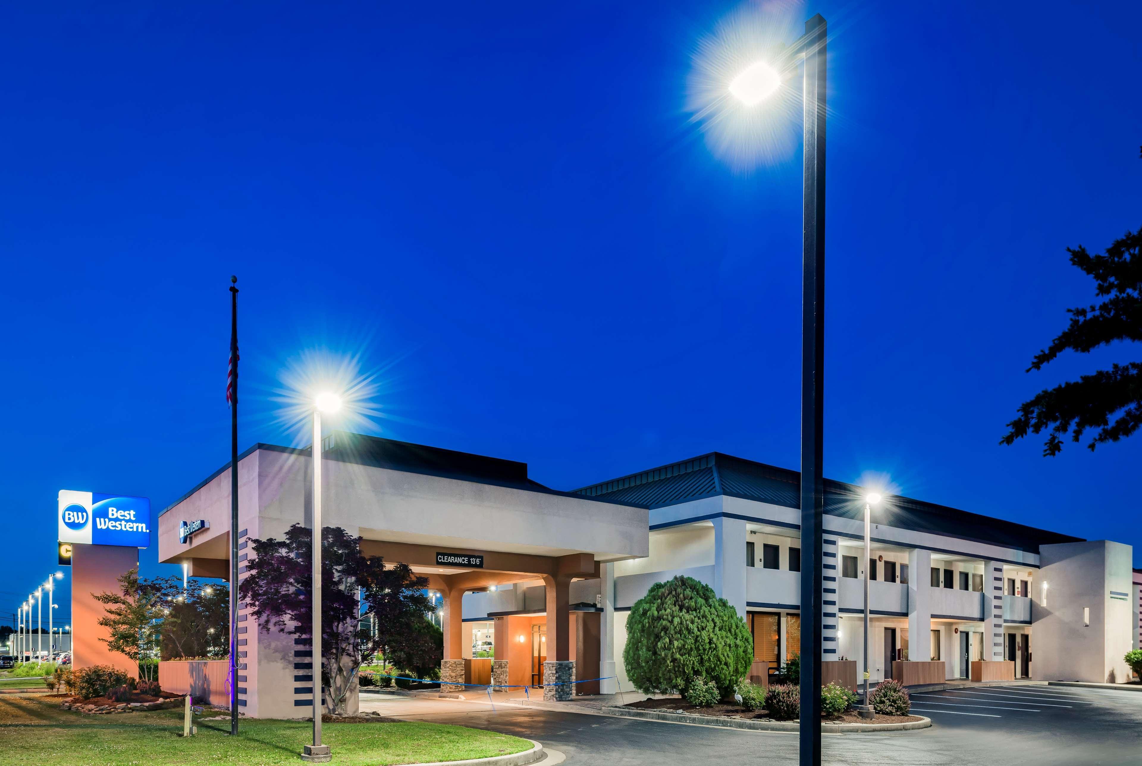 Best Western Salisbury Plaza Ngoại thất bức ảnh