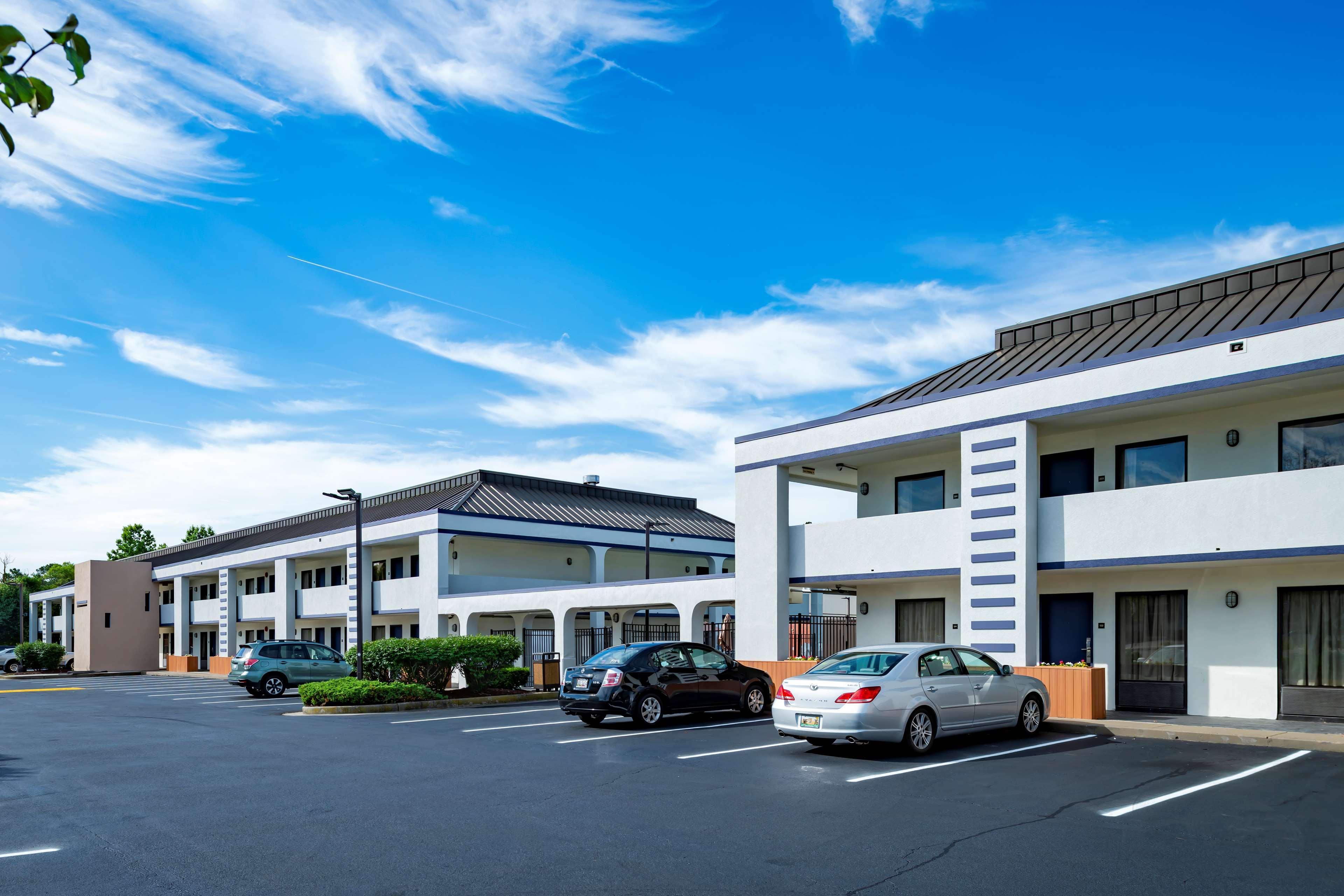 Best Western Salisbury Plaza Ngoại thất bức ảnh