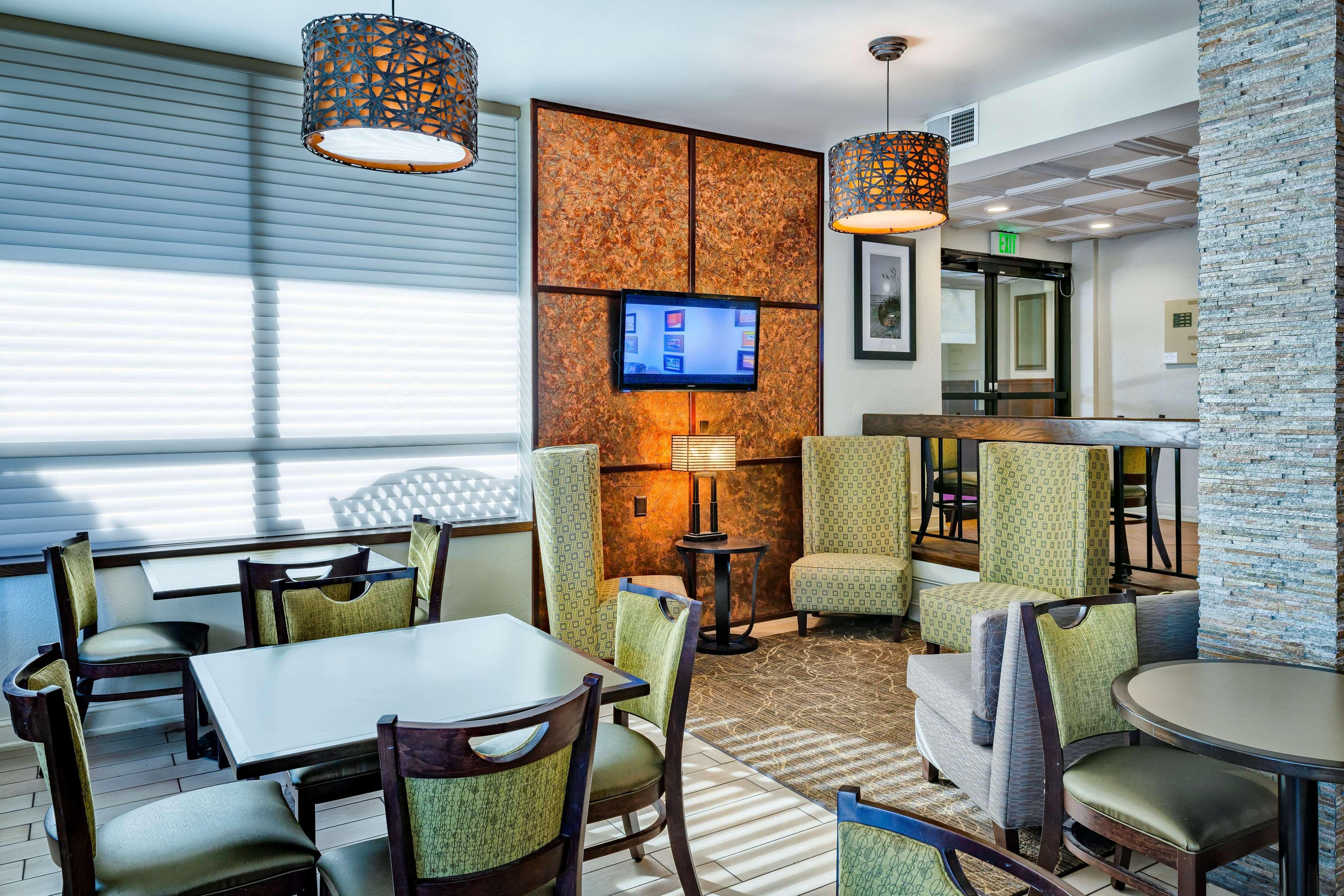 Best Western Salisbury Plaza Ngoại thất bức ảnh