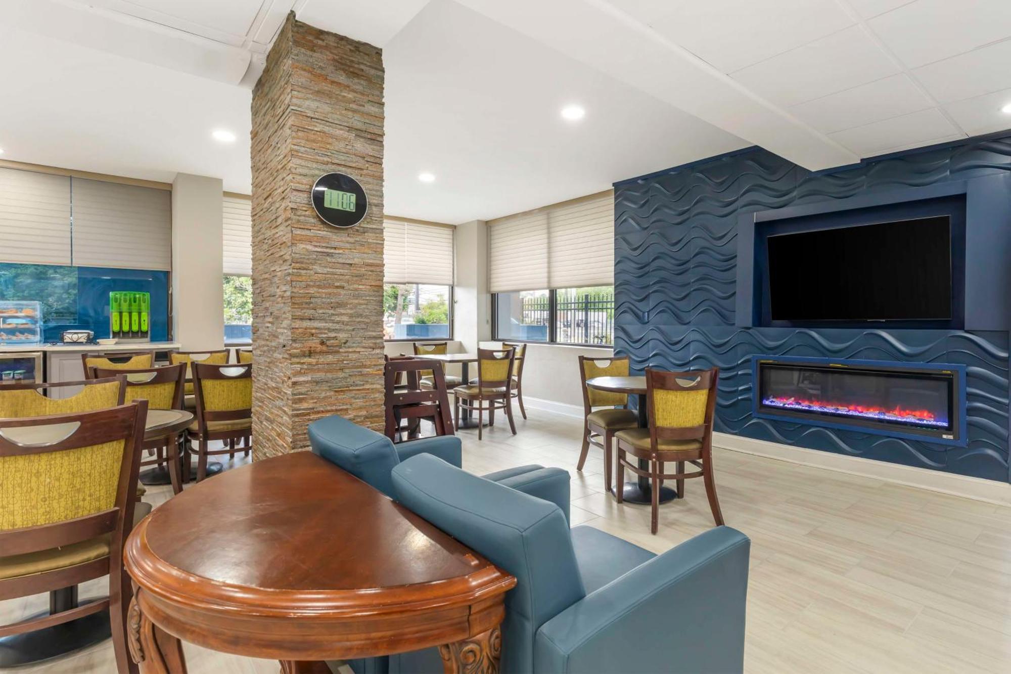 Best Western Salisbury Plaza Ngoại thất bức ảnh